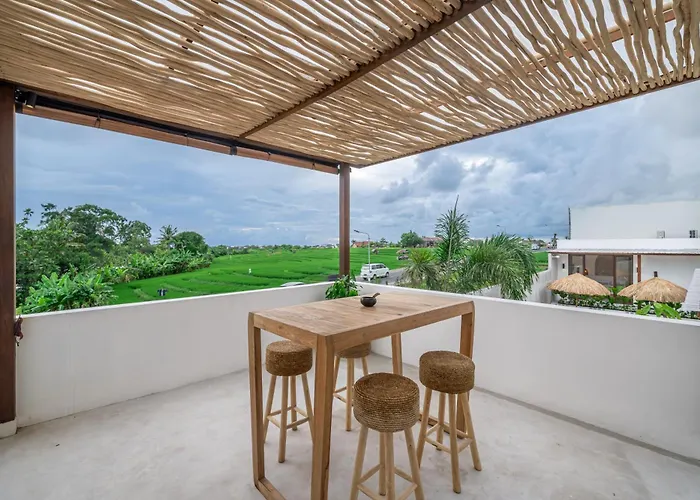 Brand New Orion Mediterranean Style Air-con Living