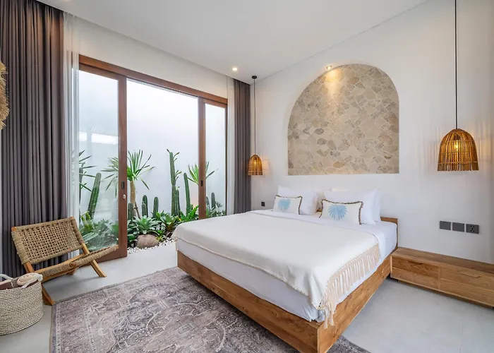 Villa Brand New Orion Mediterranean Style Air-con Living *