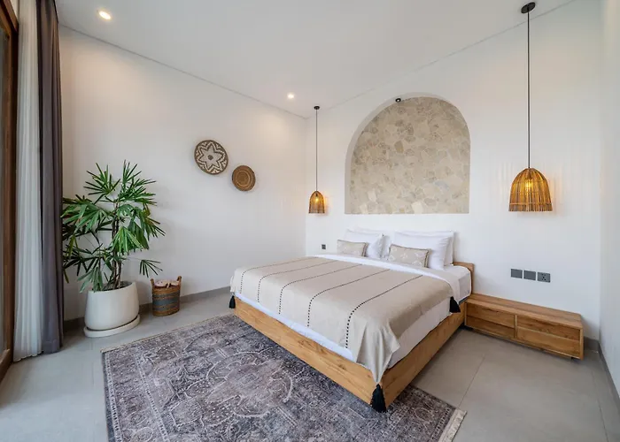 Brand New Orion Mediterranean Style Air-con Living
